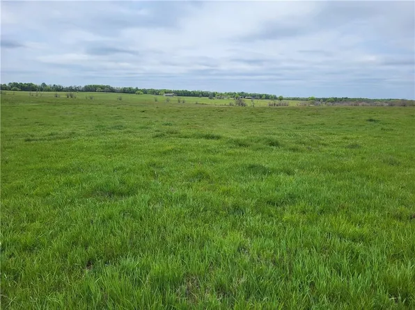 375th St, Louisburg, KS 66053