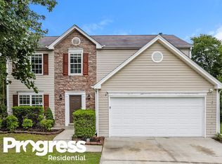 601 Stonecrest Dr, Loganville, GA 30052