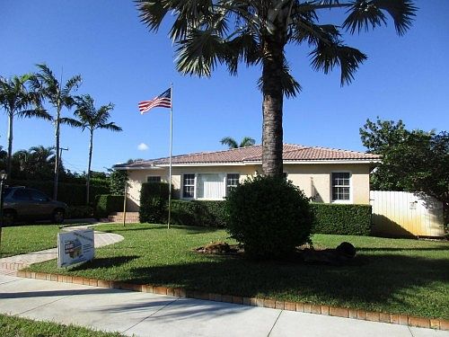 4th image of 369 Palmetto St