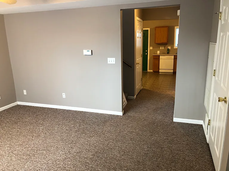 610 Rose St #B — Photo 12
