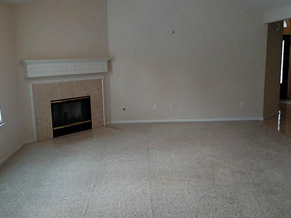 2nd image of 9514 Glendown Ln