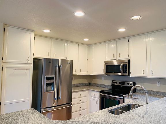 5th image of 301 Stinson Street #2