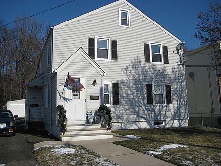 1st image of 557 N Ave E