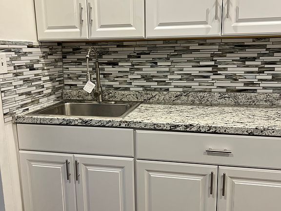 3rd image of 2866 E 197th St #2