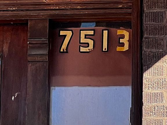 3rd image of 7513 S Langley Ave