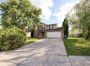 4609 Oakforge Dr, Indianapolis, IN 46254