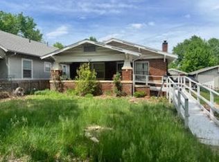 222 W Linden Ave, Arkansas City, KS 67005