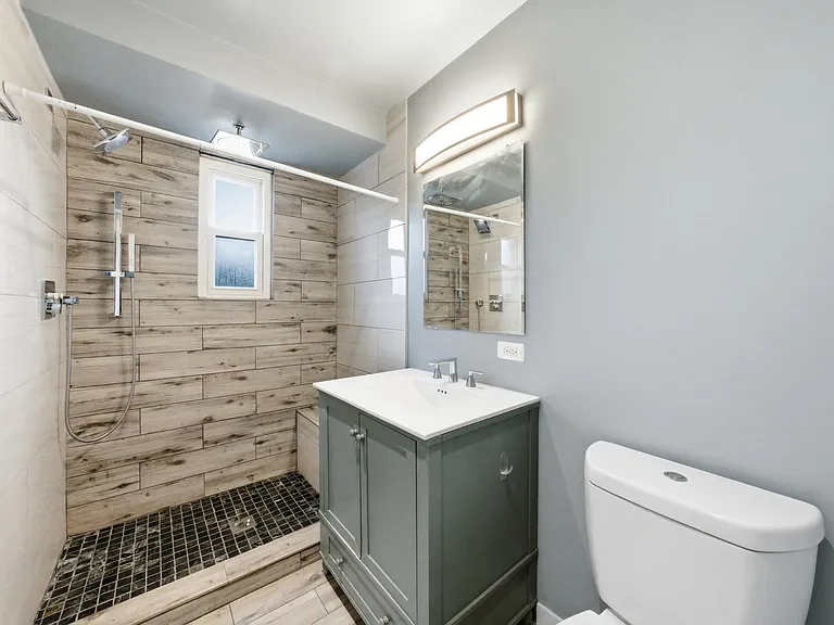 4605 S Laramie Ave — Photo 21