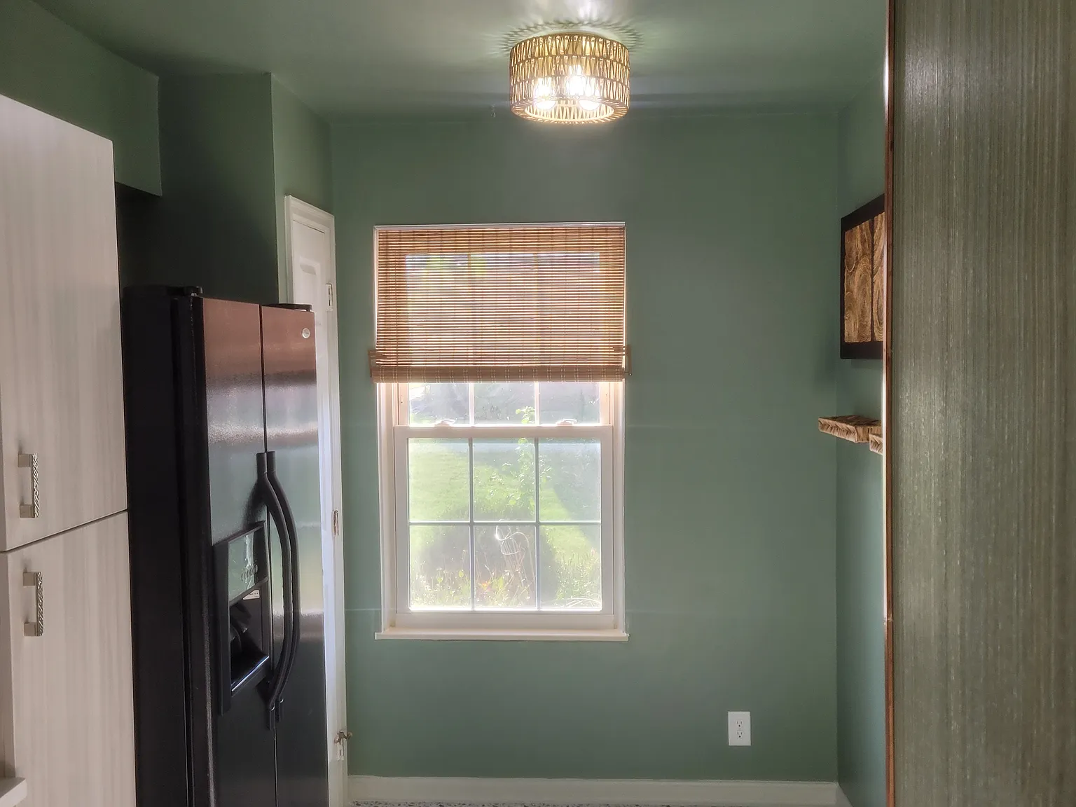 2 bed, 1.5 bath, 1224 sqft, $1,700 — Photo 4
