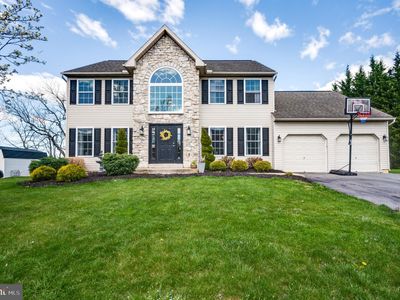 112 Kensington Blvd, Blandon, PA, 19510