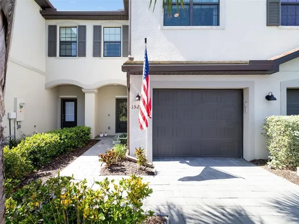 15210 Sunny Day Dr, Bradenton, FL 34211