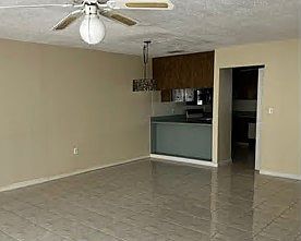 5th image of 2700 Bayshore Blvd Unit 576-2700-576