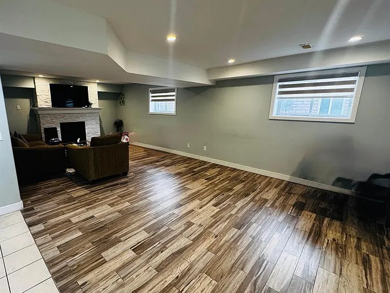 4625 Bunker Ave #LOWER — Photo 5