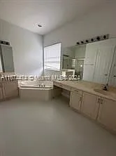 6368 NW 107th Ter — Photo 19
