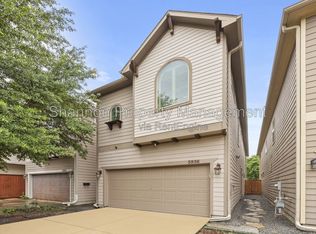 5936 Kiam St, Houston, TX 77007