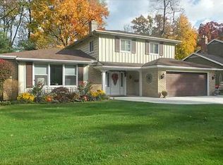 4602 Gaines Mill Dr, Sylvania, OH 43560
