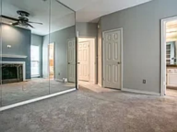 4th image of 4419 Holland Ave