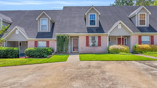 7524 Eric Dr Photo 1