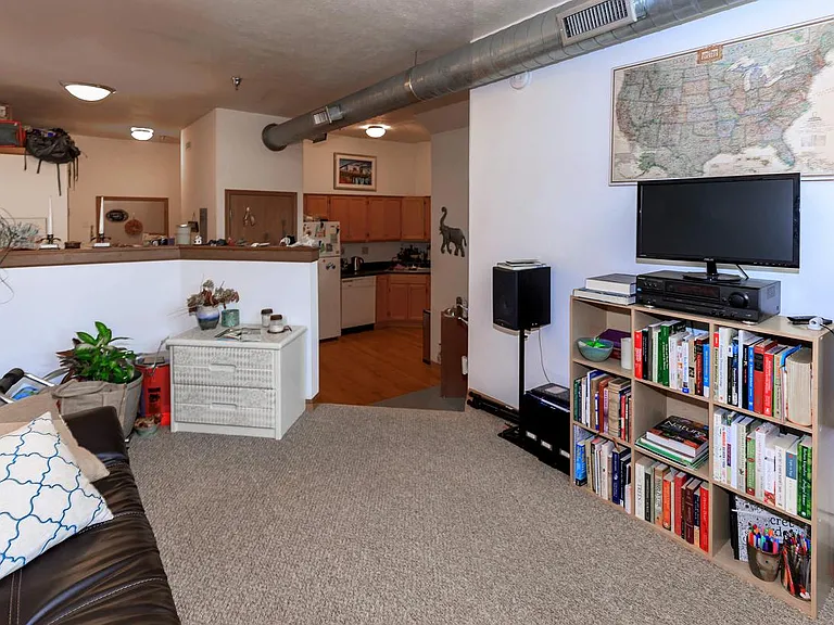 Armory Loft — Photo 30