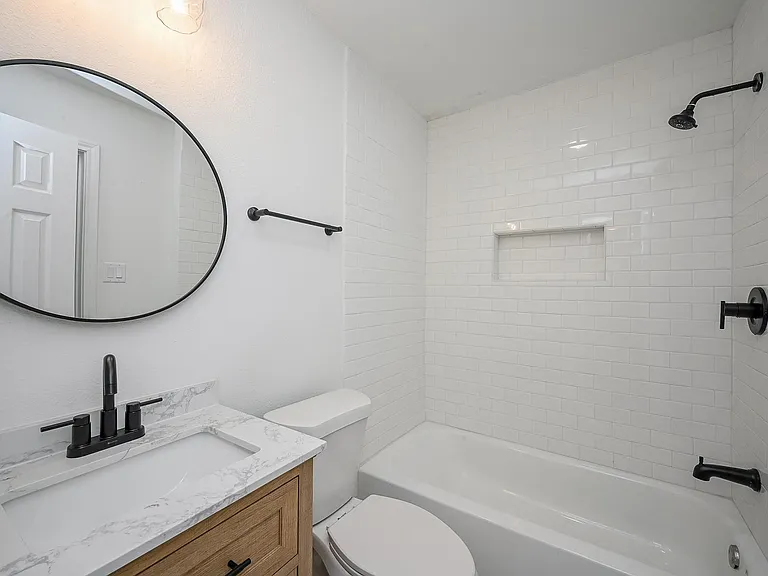 4710 Hershe St — Photo 13