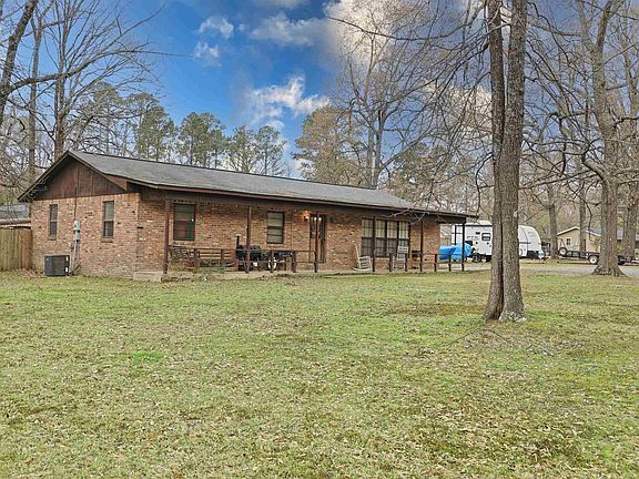 4th image of 610 Reynolds Ave