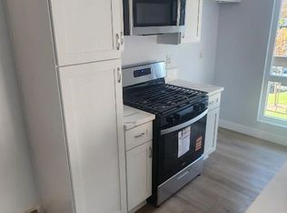 2811 S Fairview St, Santa Ana, CA 92704