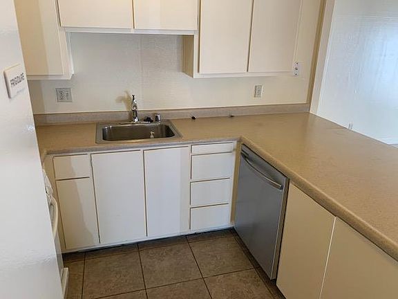 5th image of 4932 Venuto Way