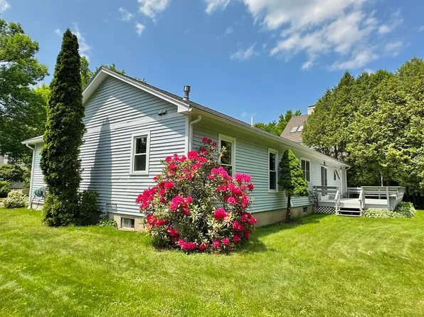 90 Cumberland Rd, Burlington, VT 05408