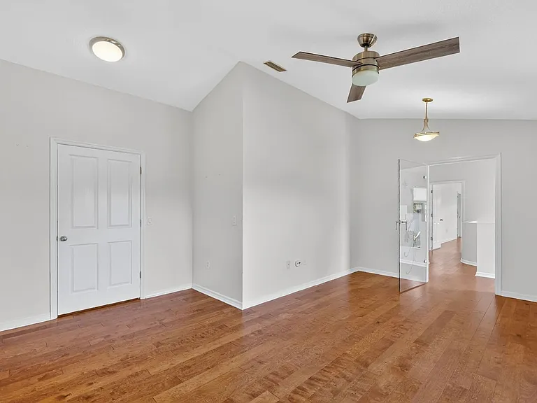 1625 Abrams Rd — Photo 29