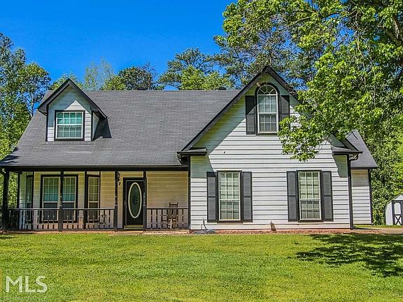 2nd image of 27 Coggins Corner Dr