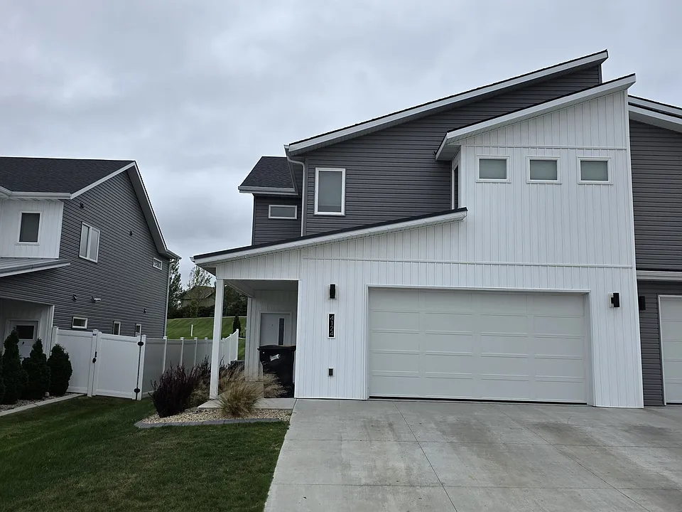 4124 Silver Blvd #4124