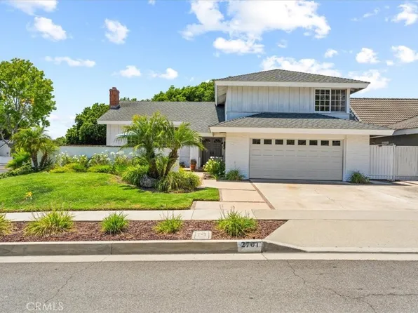 2701 Cardinal Dr, Costa Mesa, CA 92626