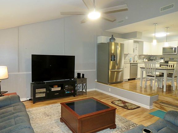 5th image of 7000 Big Horn Dr APT C12