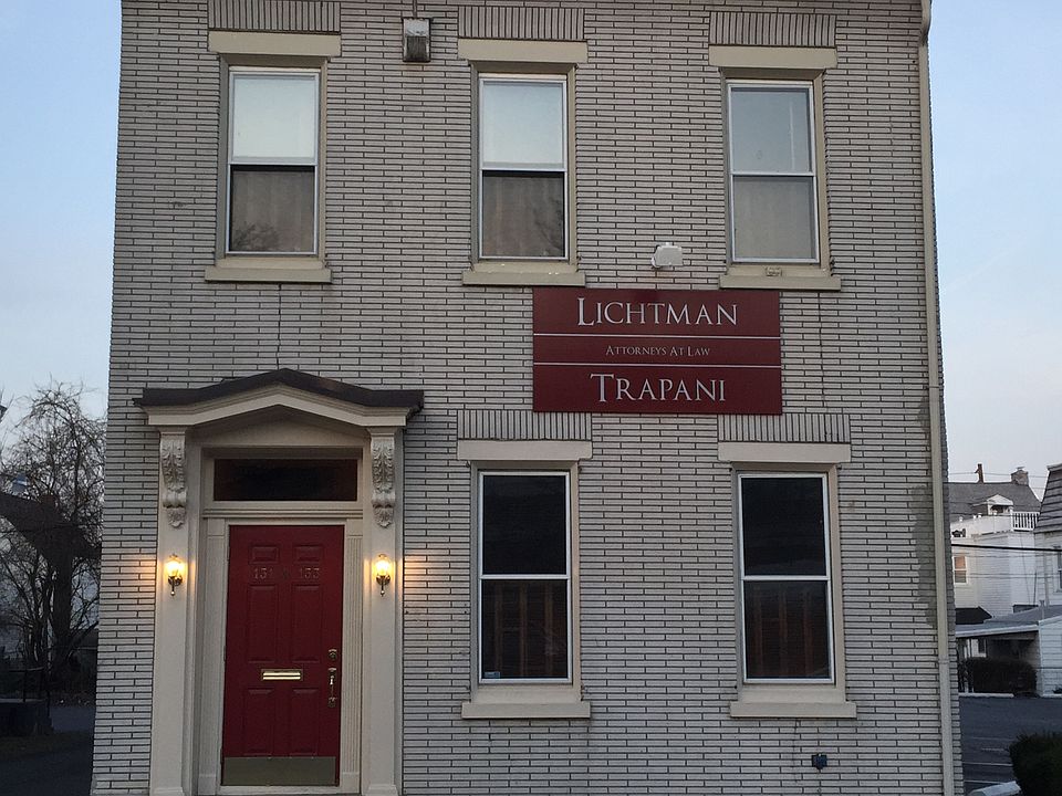 1st image of 131 N 5th St