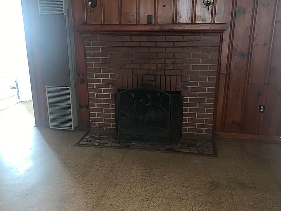 4th image of 2708 Rosalee Dr