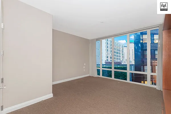 Rented by New York Residence | media 35