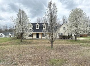 264 Dry Field Rd, Byhalia, MS 38611