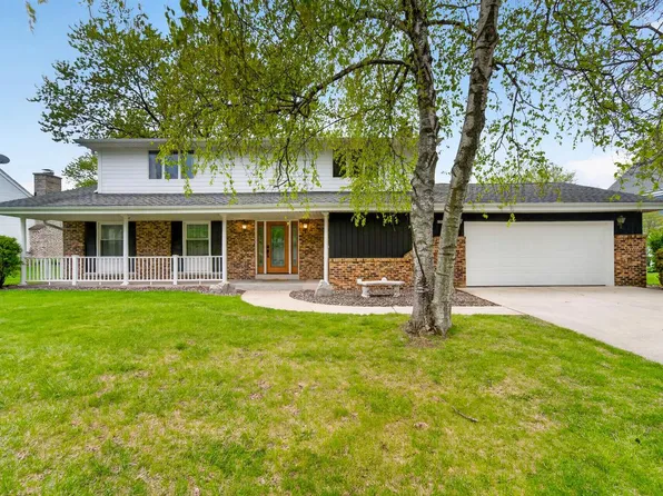 12613 N Jonquil COURT, Mequon, WI 53092