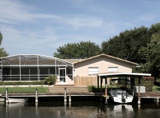 7 Yawl Dr, Cocoa Beach, FL 32931