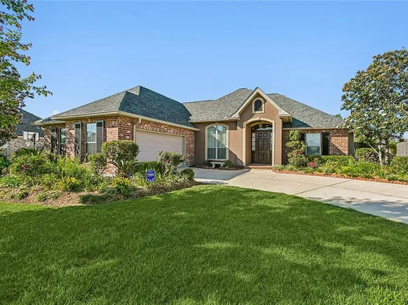 208 Lac Cypriere Dr, Luling, LA 70070