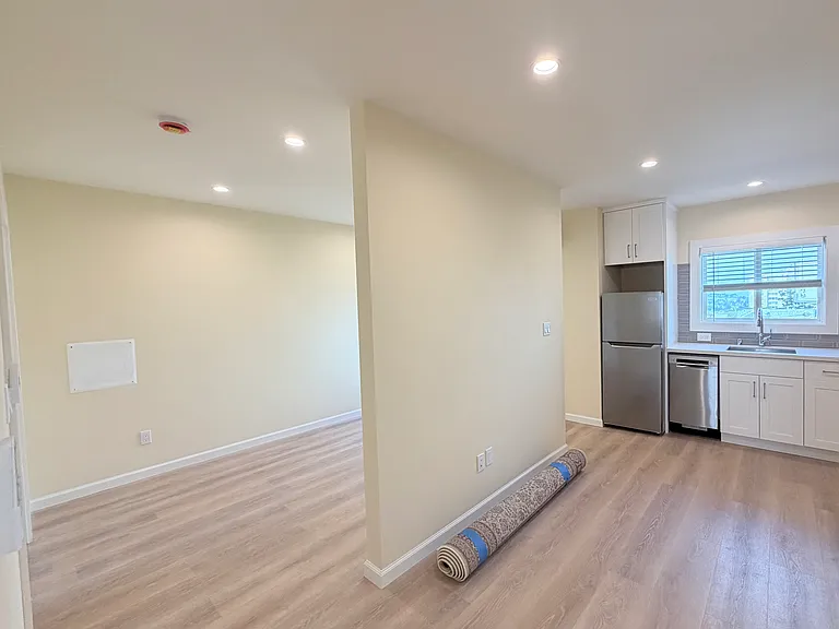 151 Ralston St #A — Photo 2