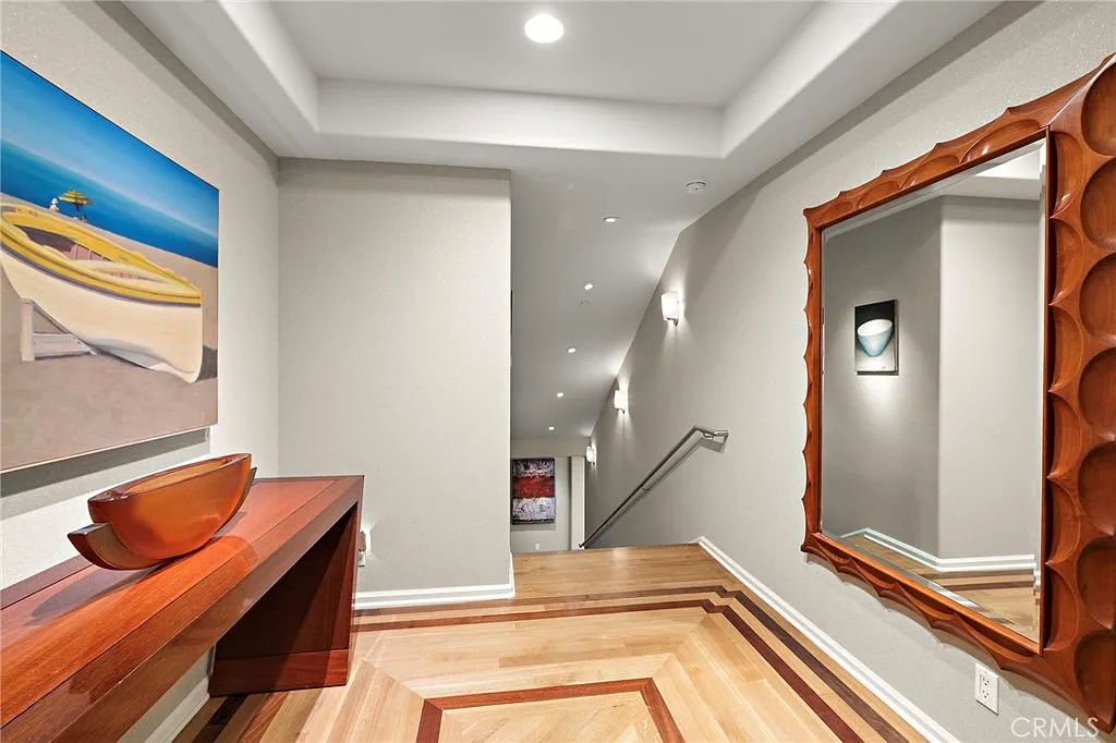 Building Photo - 1603 S Coast Hwy #F