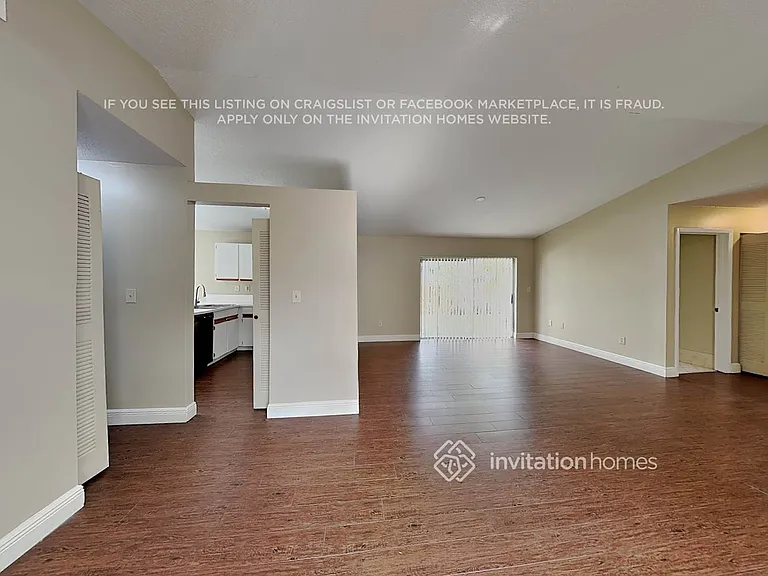 14641 N Beckley Sq — Photo 6