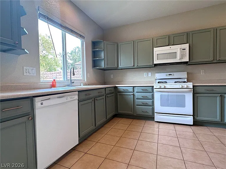 3624 Moonlit Rain Dr — Photo 9