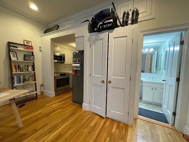 449 Beacon St #6 — Photo 23