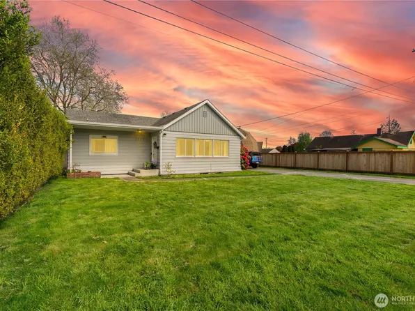 1317 47th Avenue E, Fife, WA 98424