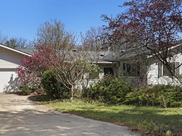 N1420 Cedar ROAD, Genoa City, WI 53128