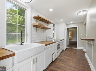 4066 Hollow Rd, Malvern, PA 19355