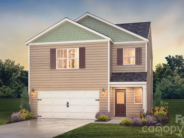 1375 Mammoth Rd, Hickory, NC 28602