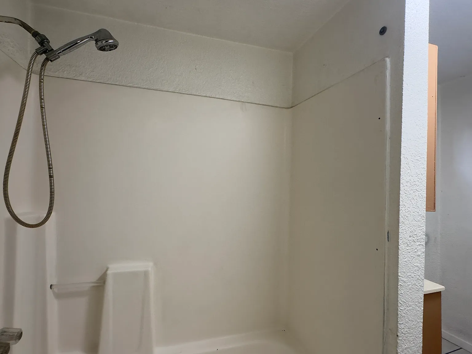 2 bed, $2,430 — Photo 2